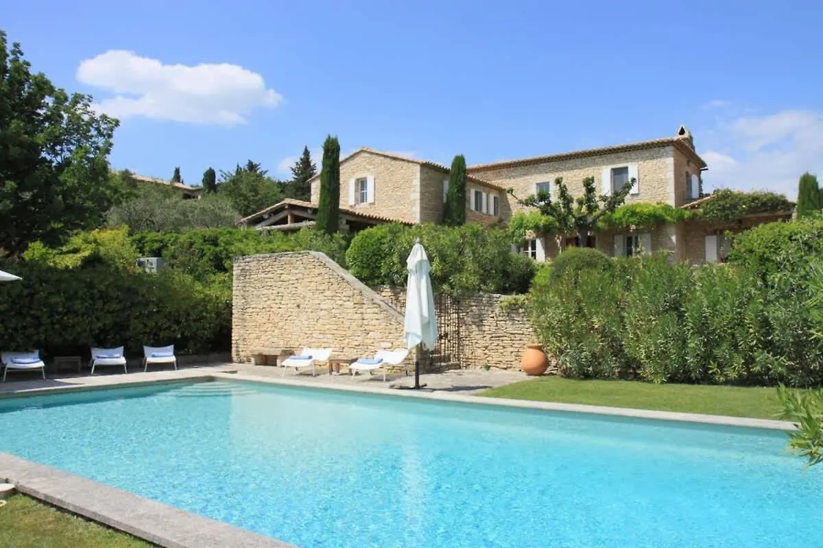 Villa Avec Piscine 3 Terrasses Dans Un Ecrin De Verdure Gordes
